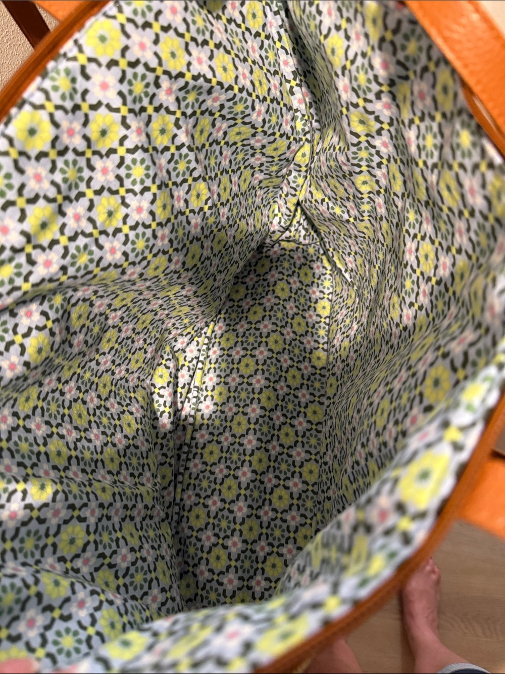 Vera Bradley Beige Tote with Green Turtle Embroidery - Picture 2 of 2